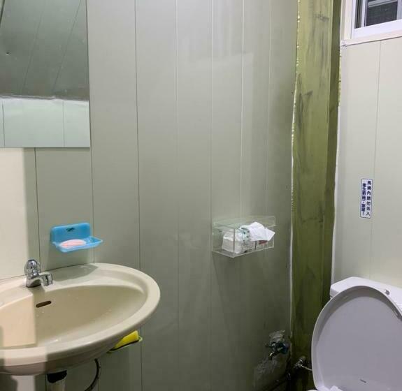 标准单人间, Just Wild Dive Center  Green Island