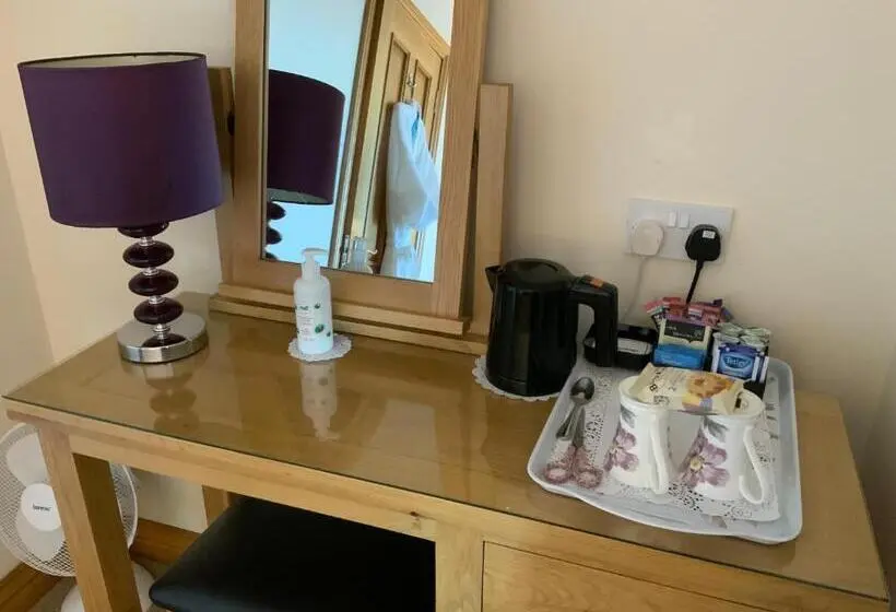 レイクビュースタンダードルーム, Cairnryan Bed And Breakfast
