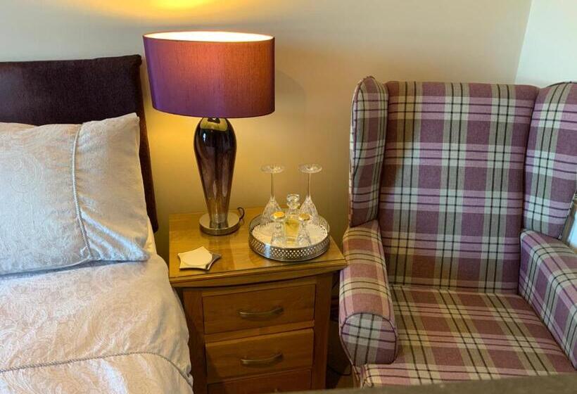 غرفة قياسية مطلّة علي البحيرة, Cairnryan Bed And Breakfast