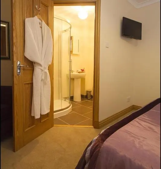 レイクビュースタンダードルーム, Cairnryan Bed And Breakfast