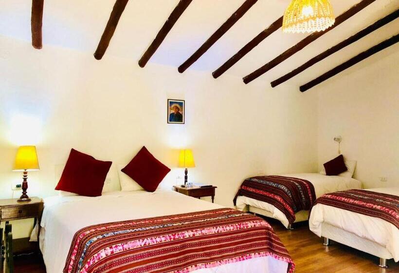 بانگلوی استاندارد, El Patio De Monterrey