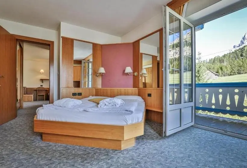 اتاق خانوادگی, Mytime Hotels Savoy