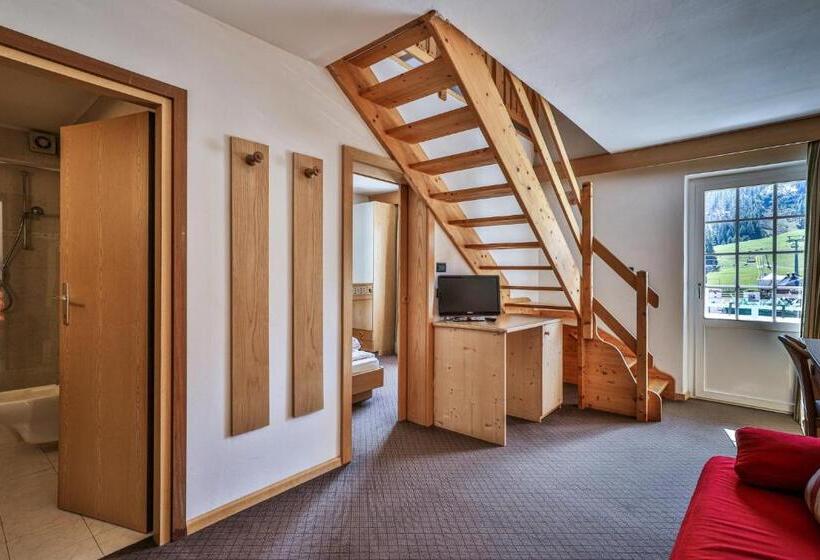 マウンテンビュースイート, Mytime Hotels Savoy