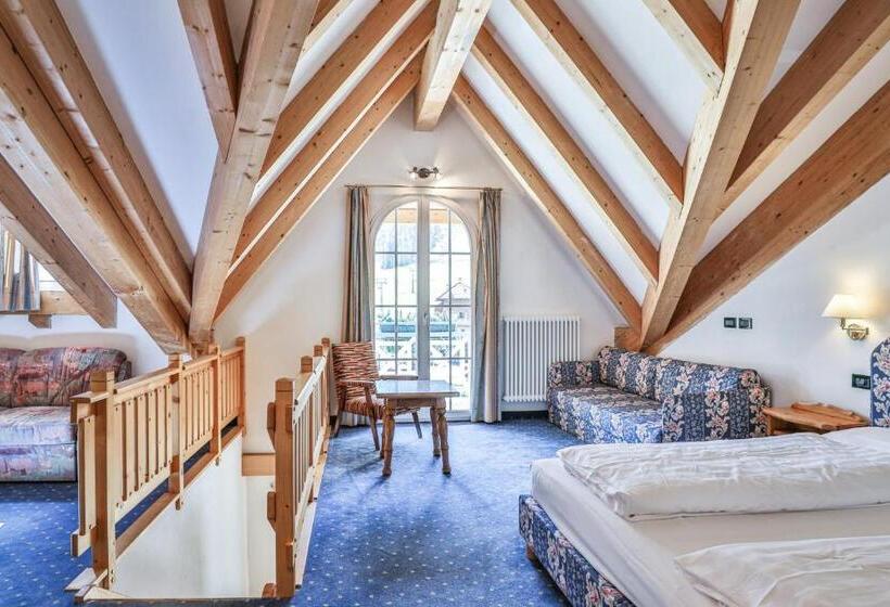 マウンテンビュースイート, Mytime Hotels Savoy