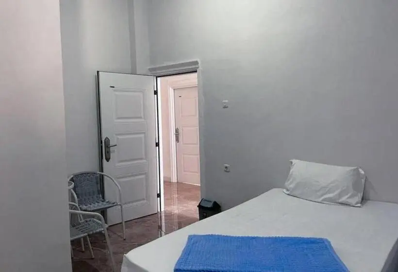 スタンダードシングルルーム, Wisma Maestro Toraja Mitra Reddoorz