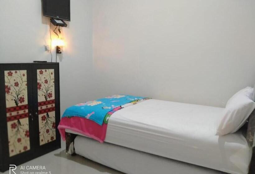 スタンダードシングルルーム, Wisma Maestro Toraja Mitra Reddoorz