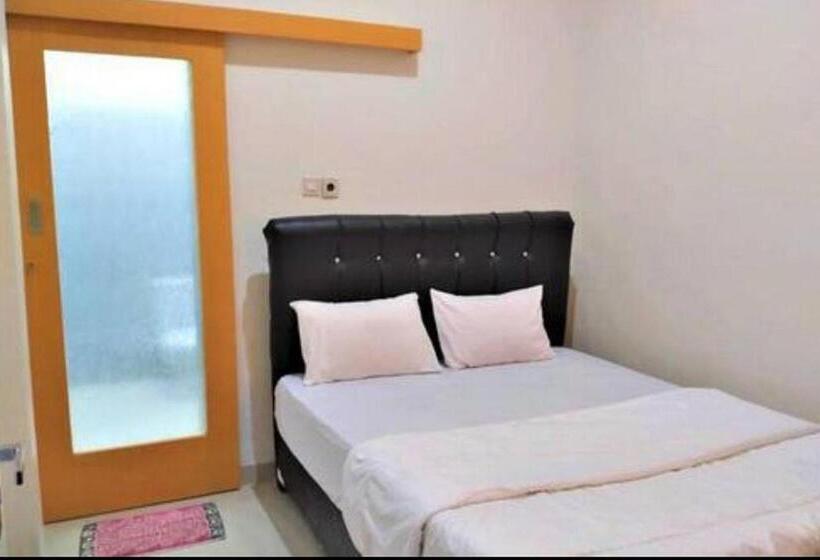 스탠다드 룸, Wisma Maestro Toraja Mitra Reddoorz