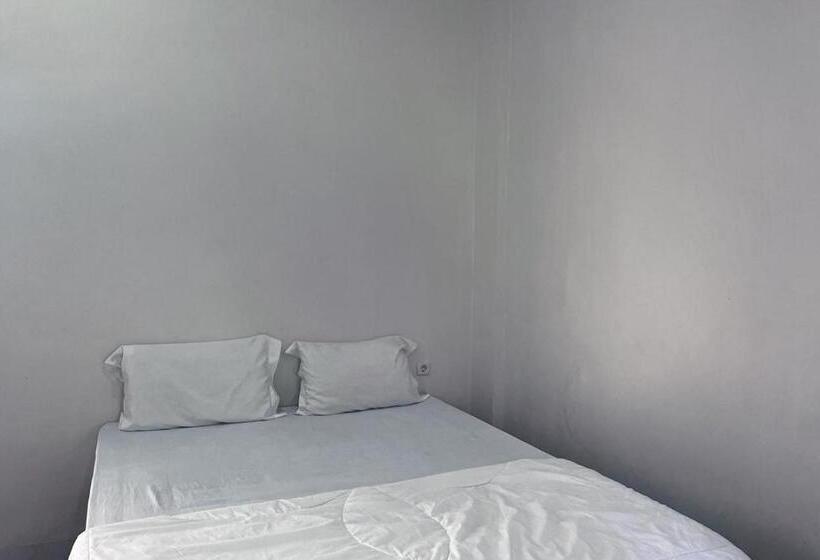 エコノミールーム, Wisma Maestro Toraja Mitra Reddoorz