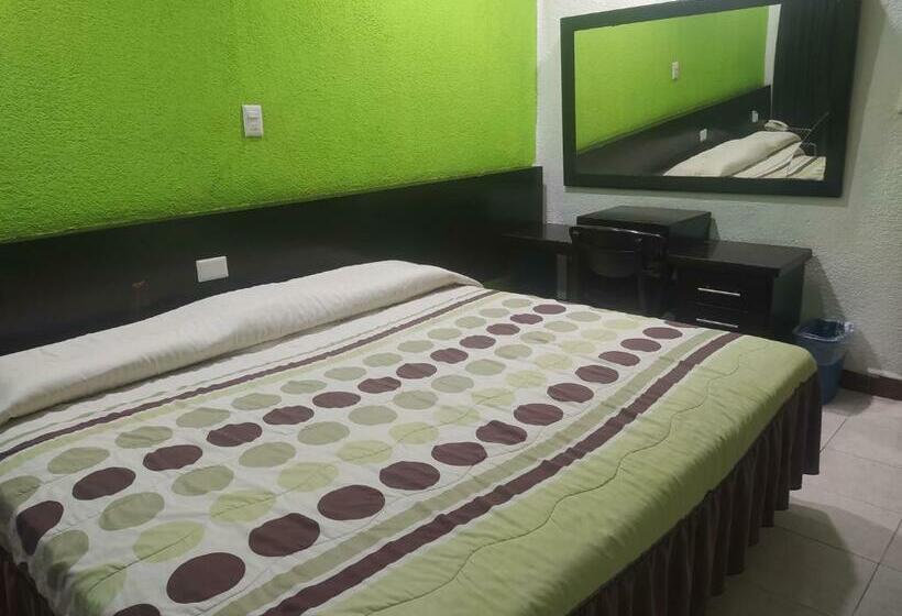 חדר סטנדרט, Y Restaurante Ritz De Tabasco