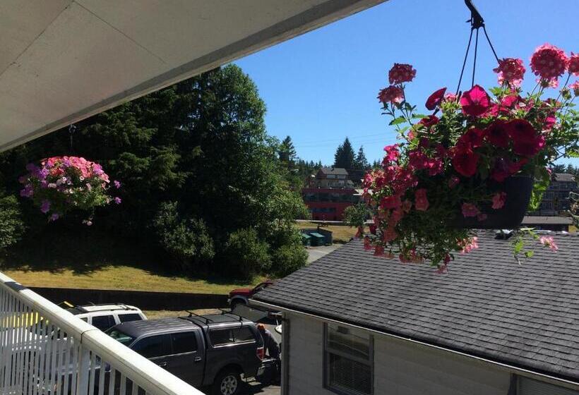 带2个双人床的标准工作室, Island West Resort