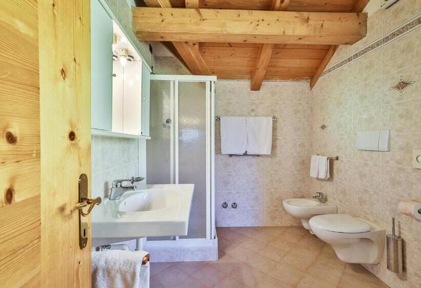 スーペリアールーム, Mytime Hotels Savoy