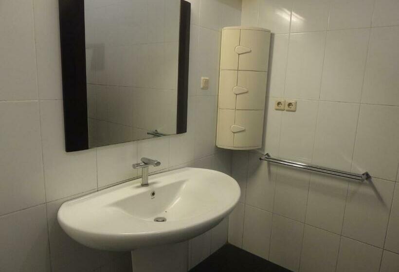 Studio Standard, Oase Van Java