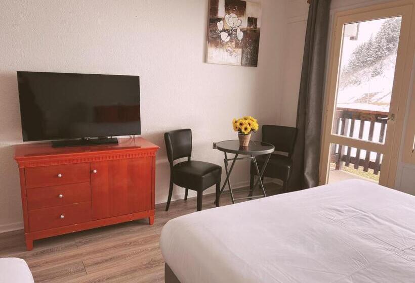 标准三人间, Hôtel La Tarentaise