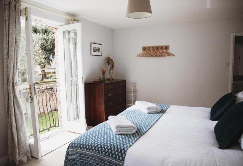 Дом 1 Спальня, Glebe House