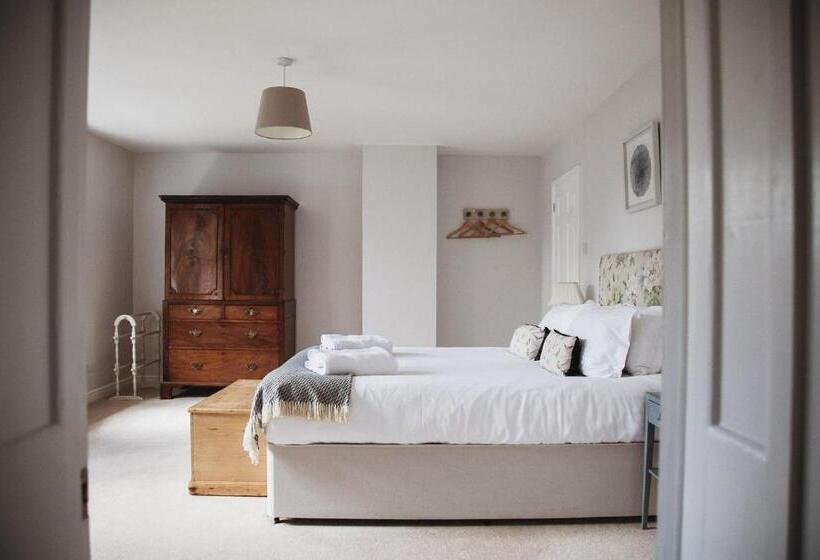 Дом 1 Спальня, Glebe House