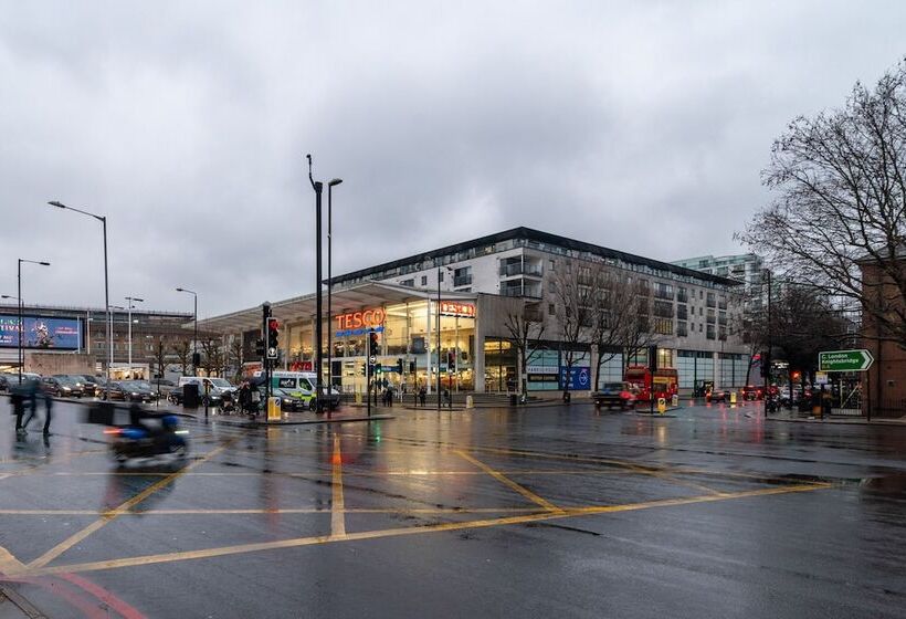 חדר סטנדרט עם מיטת קינג, Kensington Rooms   Warwick Road