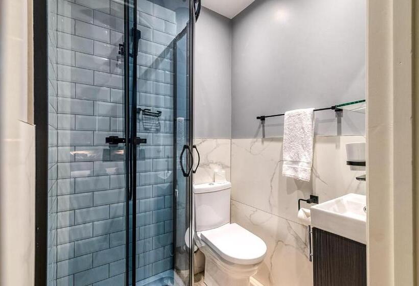 חדר בסיסי, Kensington Rooms   Warwick Road