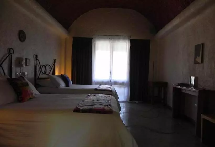 ２ダブルベッドのスタンダードルーム, Hostal De La Luz