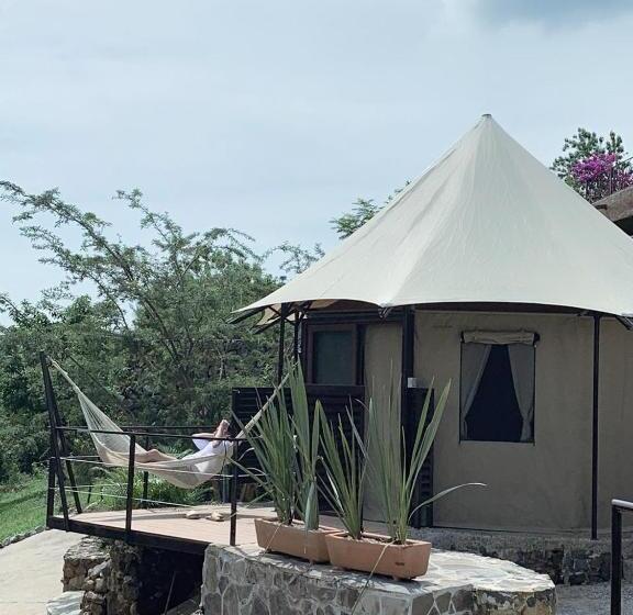 جناح ديلوكس, Hostal De La Luz