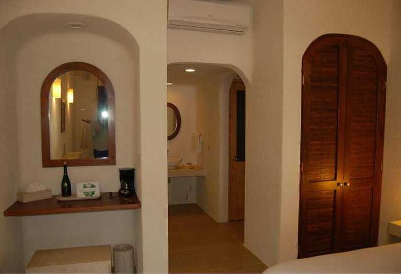 جناح, Hostal De La Luz