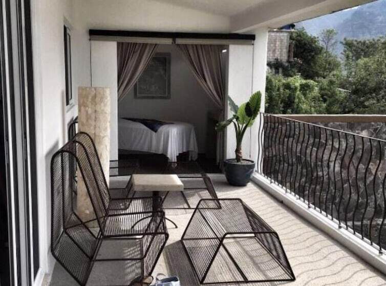 فيلا 3 غرف نوم, Hostal De La Luz