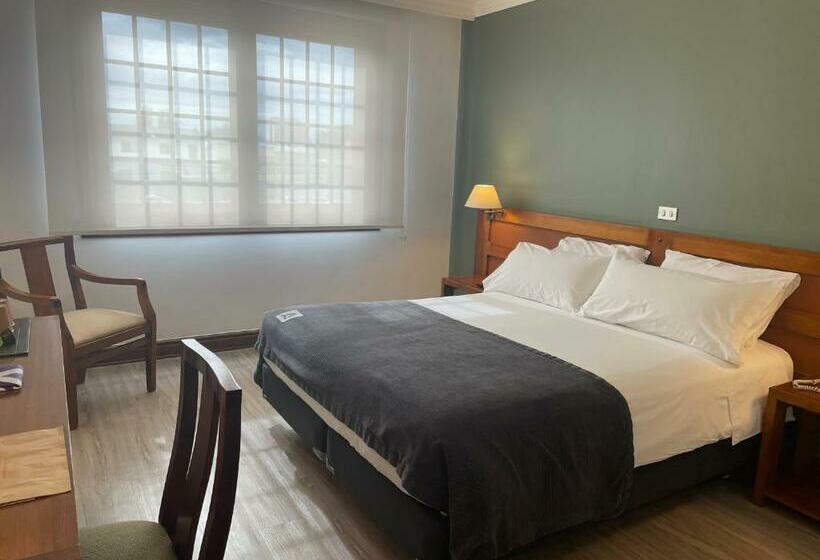 غرفة قياسية, Almasur Punta Arenas