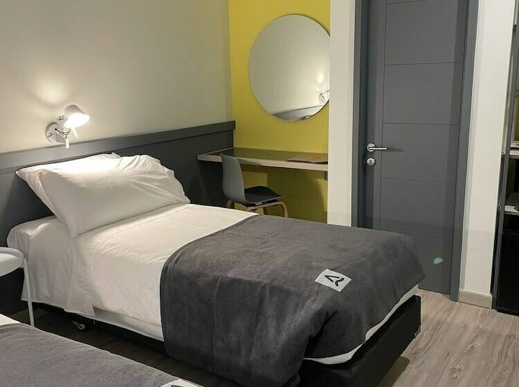 Quarto Estandar, Almasur Punta Arenas