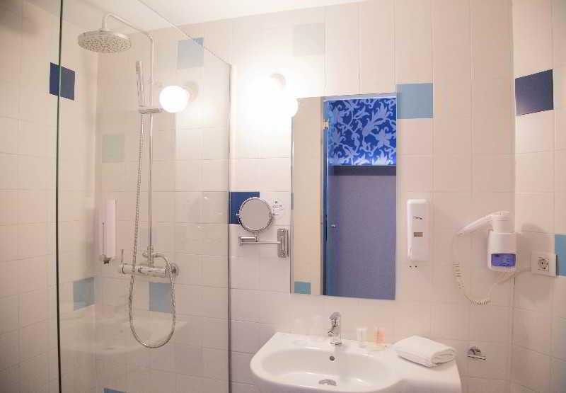 اتاق استاندارد, B&b Hotel Albacete