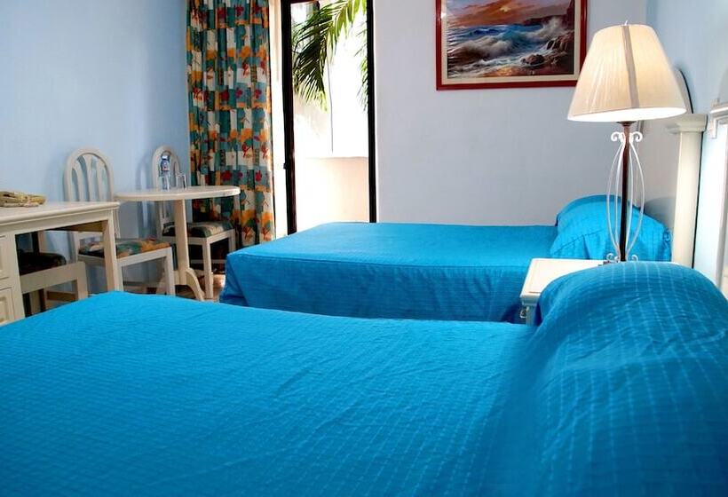 غرفة قياسية, Costa Brava