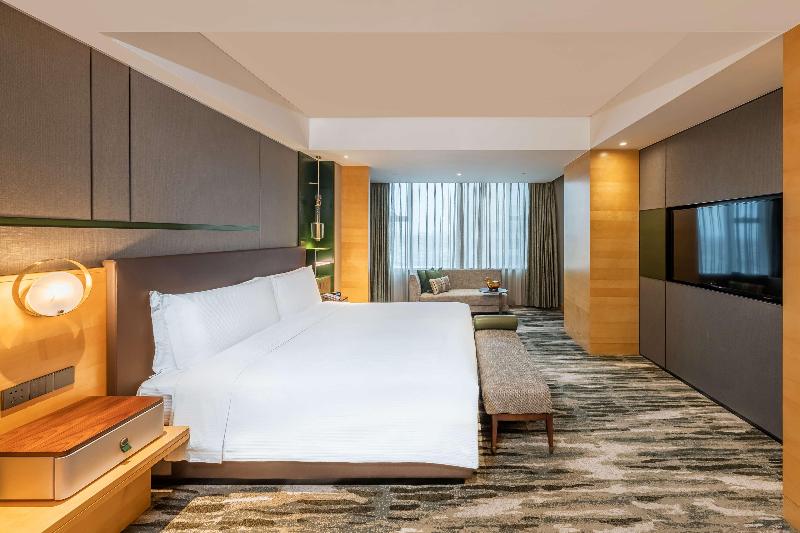 سوییت لوکس, Hilton Shanghai Hongqiao
