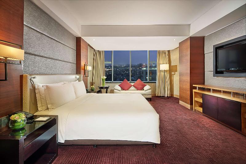 Люкс Повышенной Комфортности, Hilton Shanghai Hongqiao