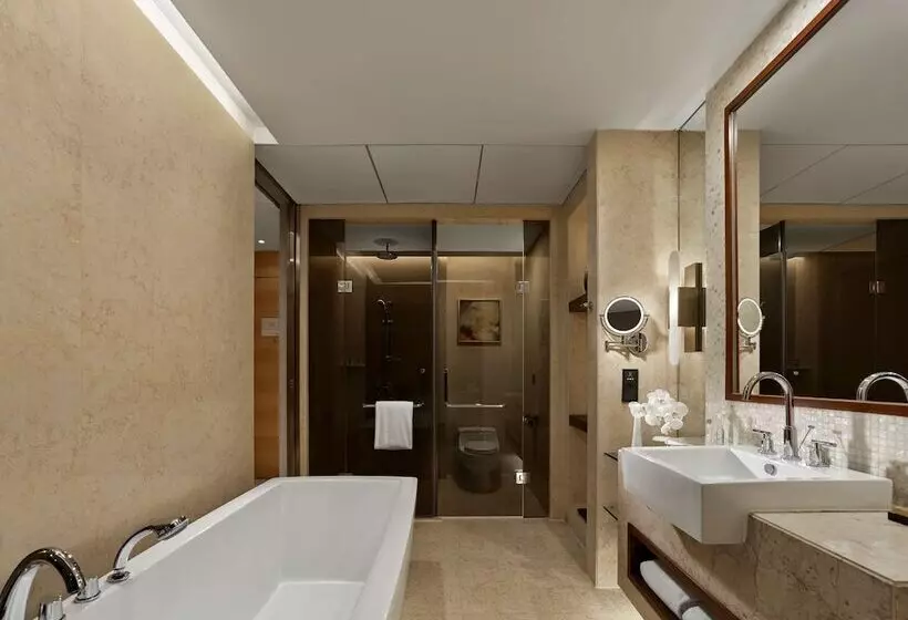 اتاق استاندارد, Hilton Shanghai Hongqiao