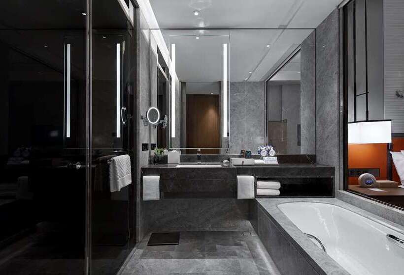 اتاق اجرایی, Hilton Shanghai Hongqiao