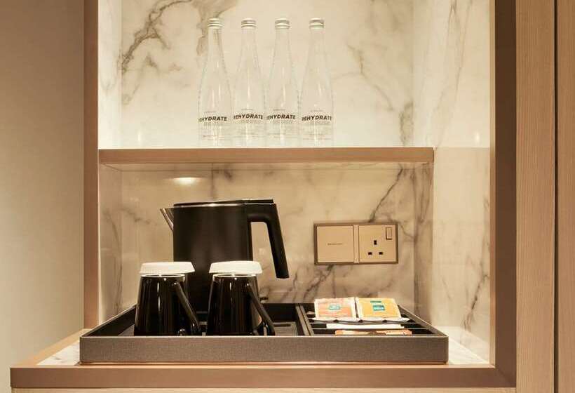 Номер Executive, Hilton Shanghai Hongqiao