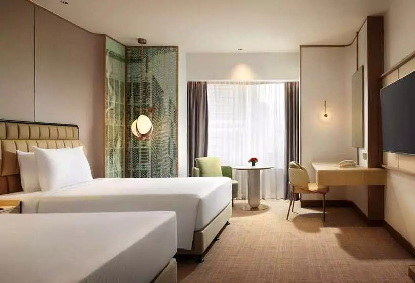 اتاق اجرایی, Hilton Shanghai Hongqiao