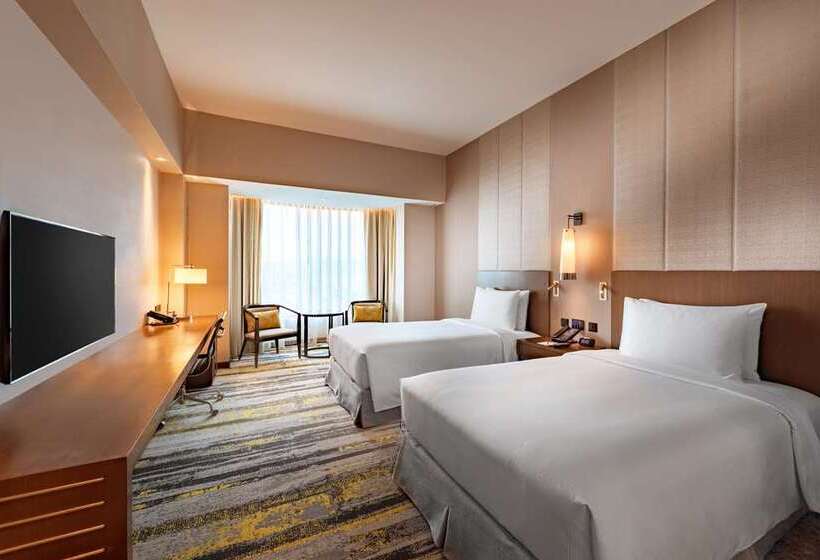اتاق اجرایی, Hilton Shanghai Hongqiao