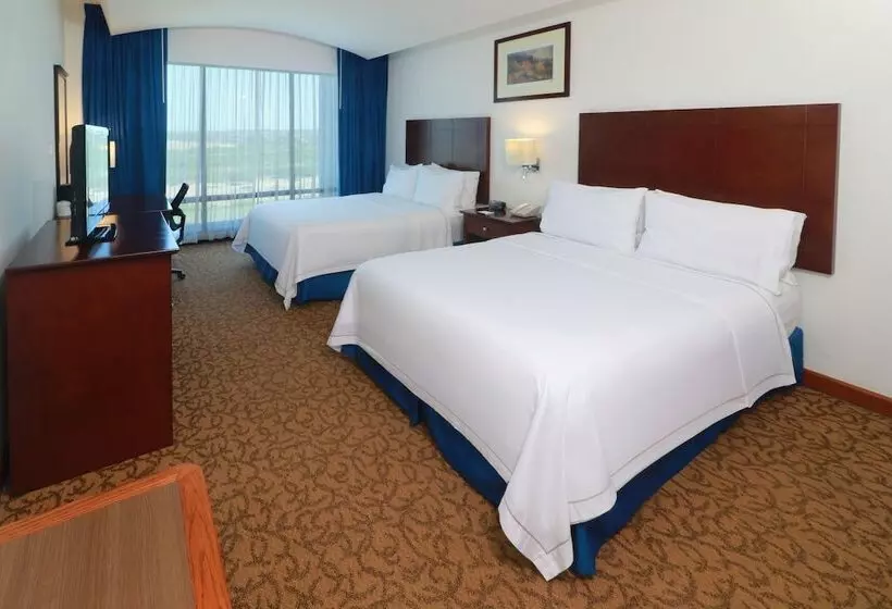 اتاق استاندارد با 2 تخت دوبل, Holiday Inn Express Nuevo Laredo, An Ihg