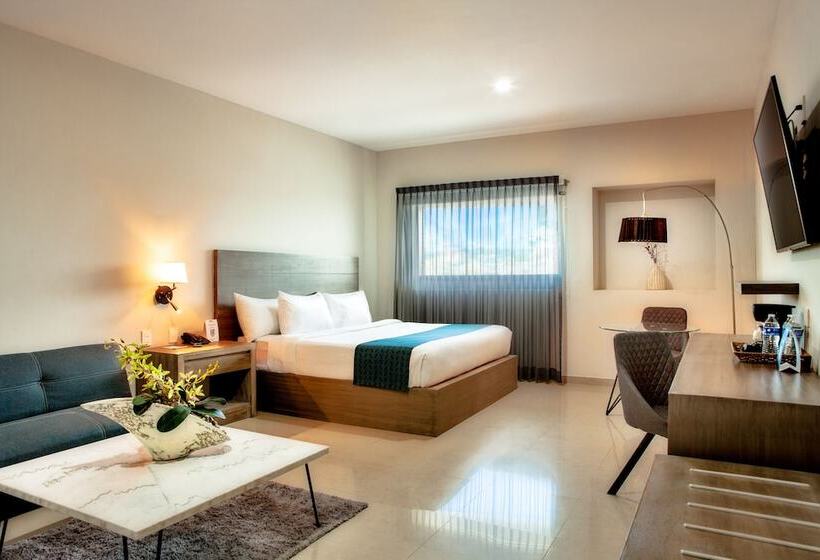 غرفة قياسية, Inhouse Culiacan