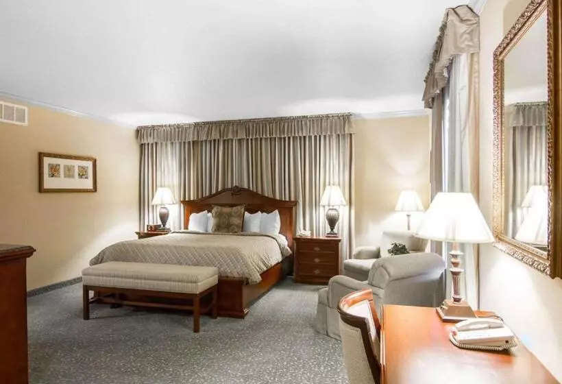 身障者適用キングサイズベッドルーム, Liberty Hotel, Ascend Hotel Collection