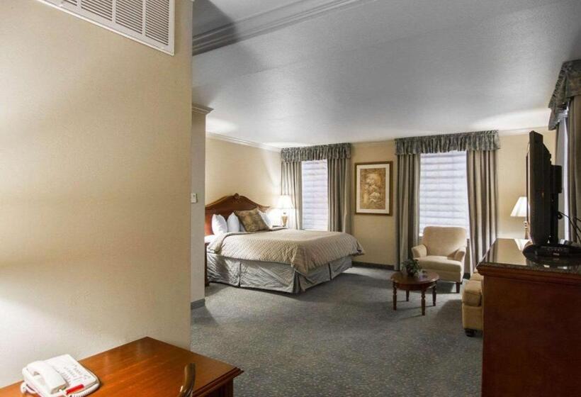 غرفة قياسية سرير كينج لذوى الإحتياجات الخاصة, Liberty Hotel, Ascend Hotel Collection