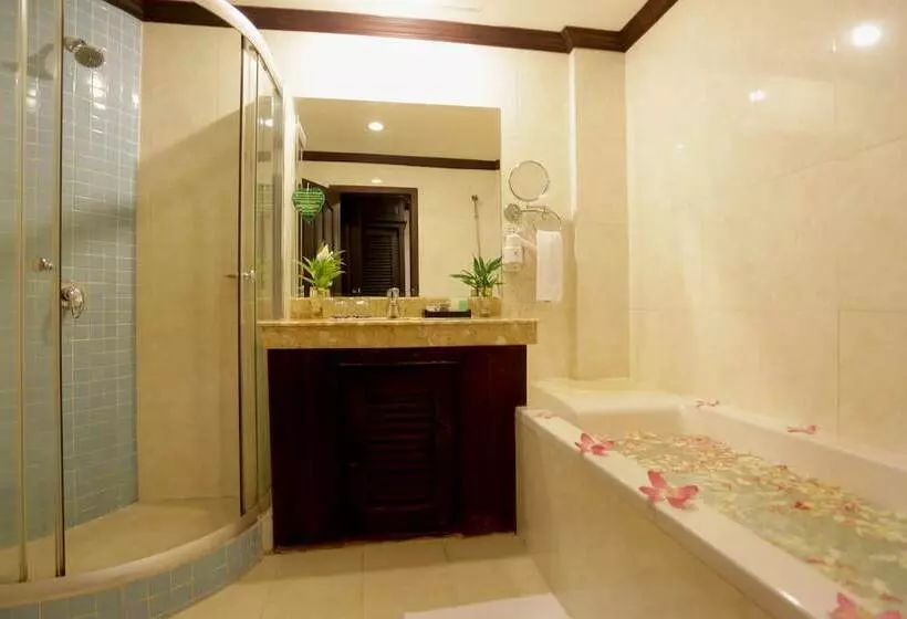 デラックストリプルルーム, Lucky Angkor Hotel & Spa
