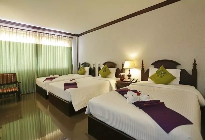 デラックストリプルルーム, Lucky Angkor Hotel & Spa