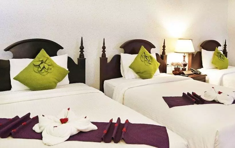 デラックストリプルルーム, Lucky Angkor Hotel & Spa