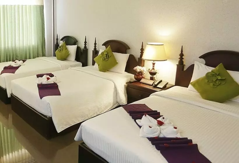 デラックストリプルルーム, Lucky Angkor Hotel & Spa