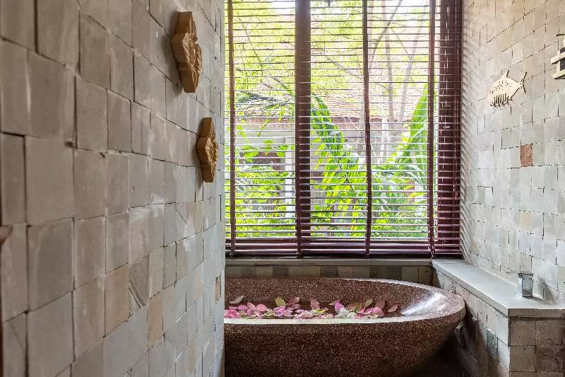 プールの見えるデラックスルーム, Montra Nivesha Residence