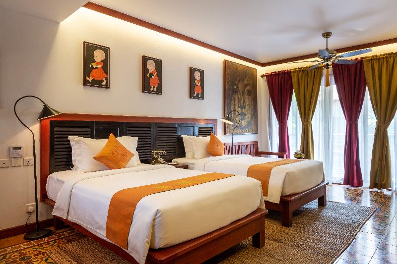 اتاق لوکس با چشم‌انداز استخر, Montra Nivesha Residence