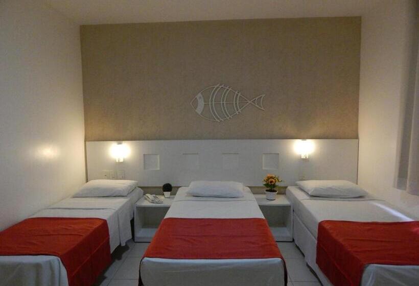 غرفة قياسية ثلاثية, Pousada Perola Dourada Maceió