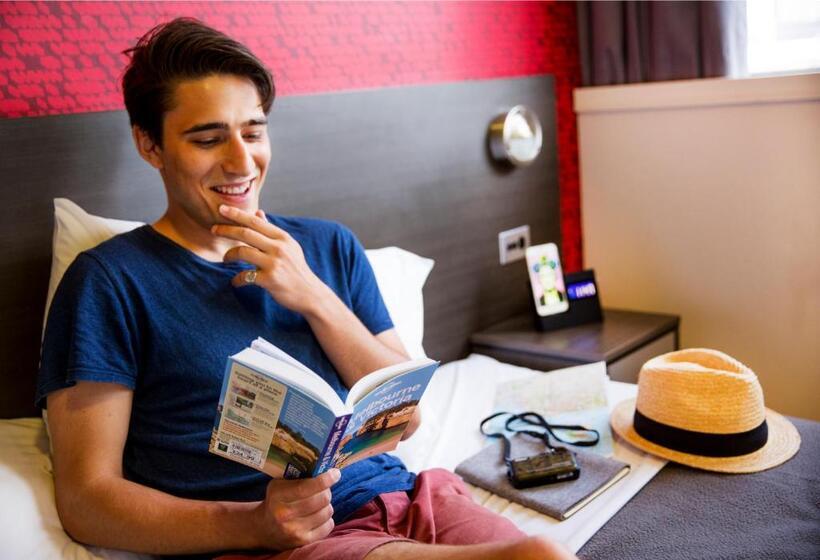 バス共有のスタンダードルーム, Space