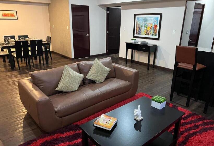 ロイヤルアパートメントの２ベッドルーム, St Isidro Suites Corporate Housing Spa & Wellness Center