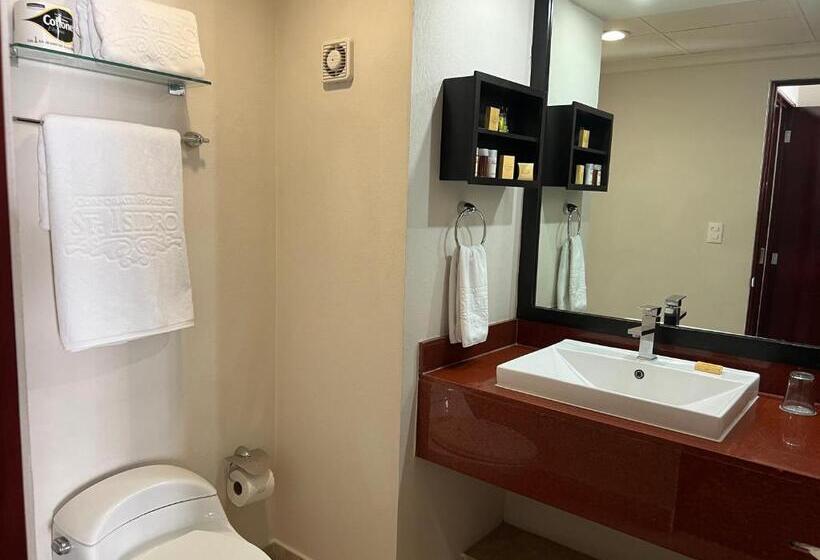 一ベッドルームエクゼクティブアパートメント, St Isidro Suites Corporate Housing Spa & Wellness Center